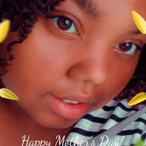 Meet your Posher, Veneisha